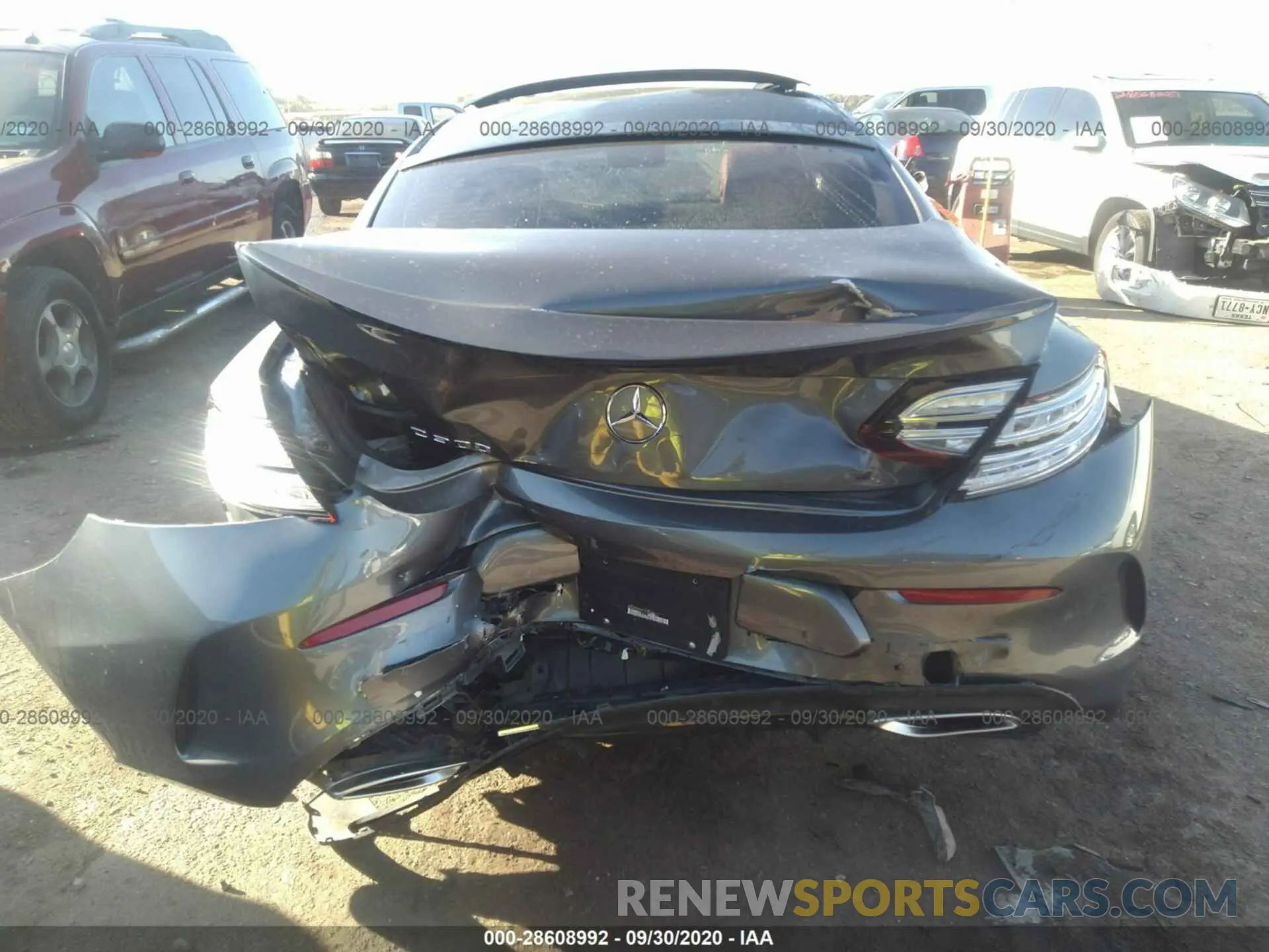 6 fotografías del automóvil dañado WDDWJ8DBXLF951475 MERCEDES-BENZ C-CLASS 2020