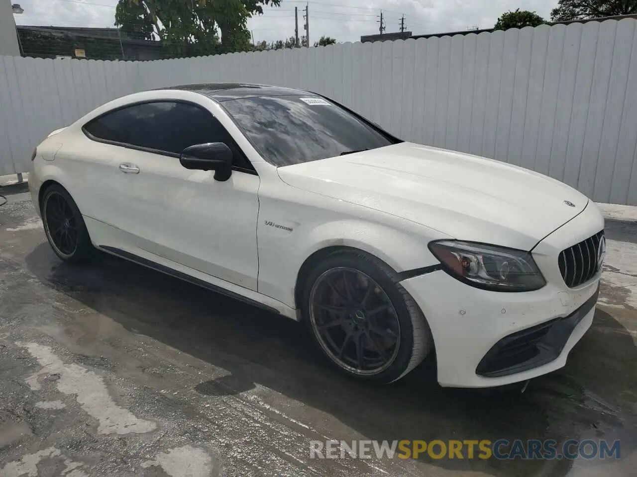 4 fotografías del automóvil dañado WDDWJ8HB5LF941141 MERCEDES-BENZ C-CLASS 2020