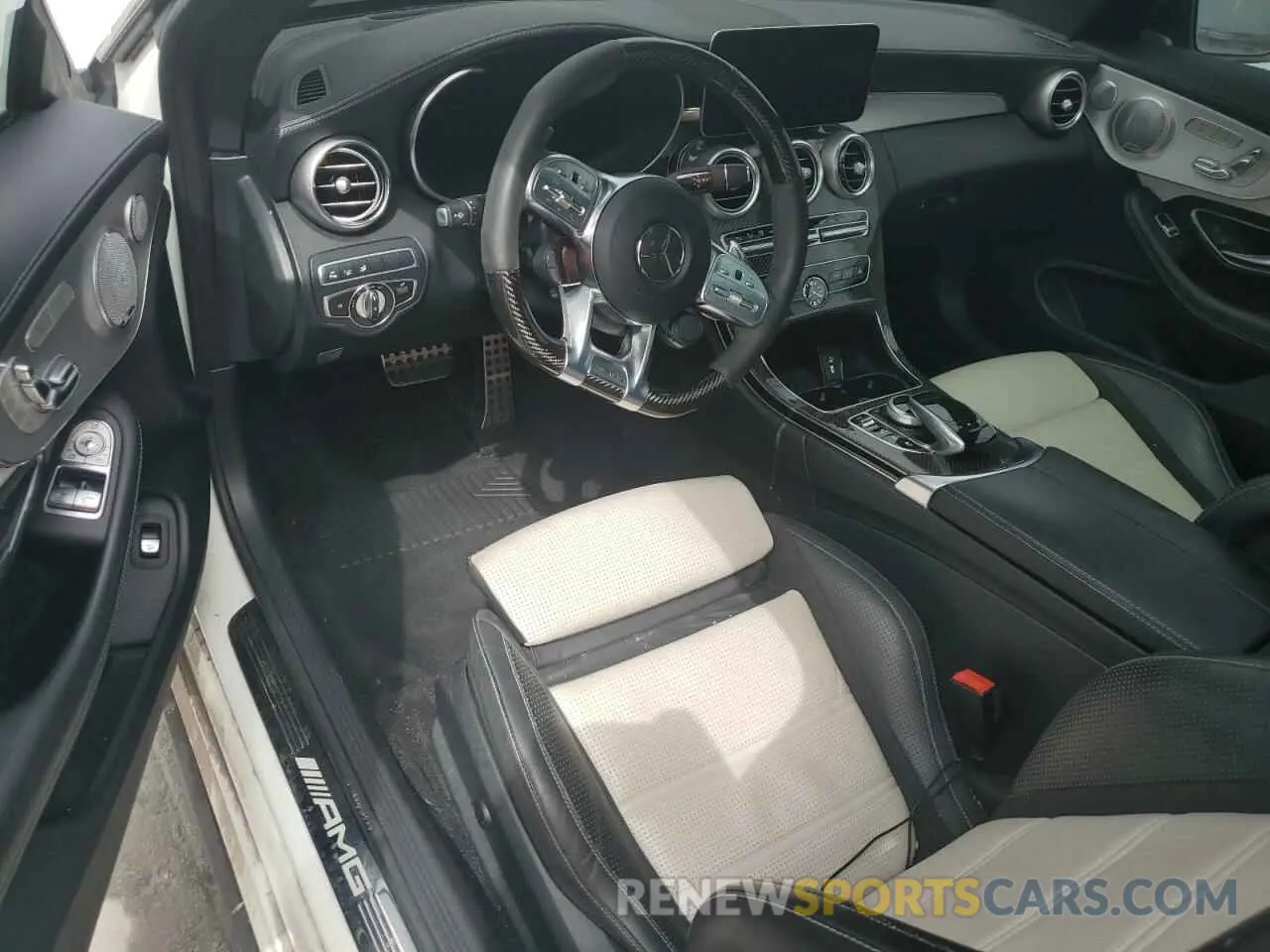 8 fotografías del automóvil dañado WDDWJ8HB5LF941141 MERCEDES-BENZ C-CLASS 2020