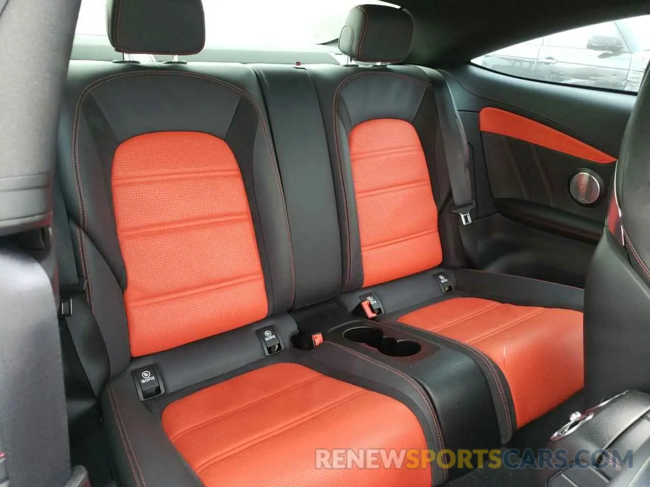 6 fotografías del automóvil dañado WDDWJ8HB5LF955752 MERCEDES-BENZ C-CLASS 2020