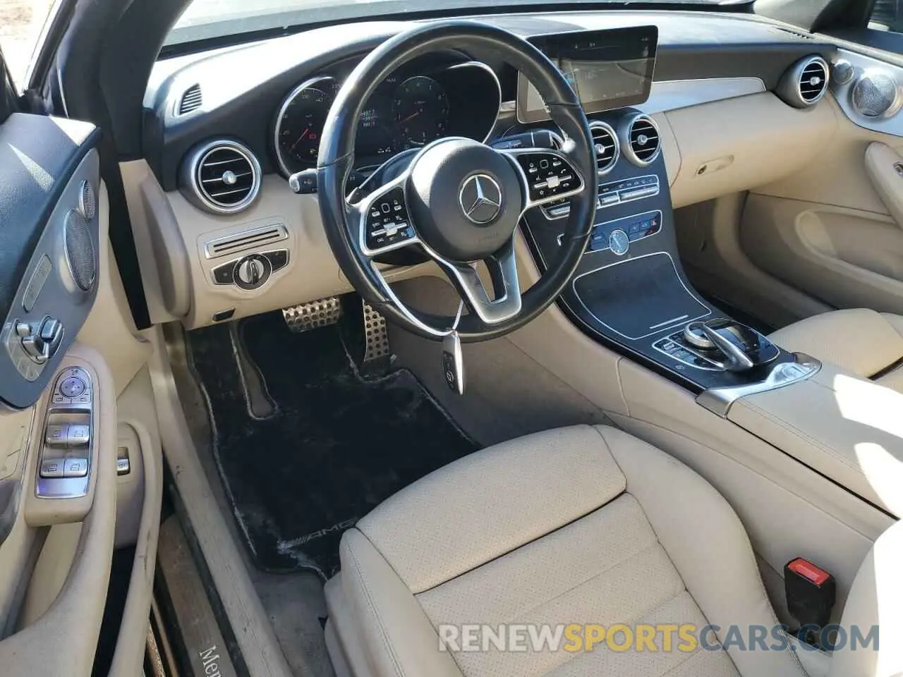 8 fotografías del automóvil dañado WDDWK8EB5LF980829 MERCEDES-BENZ C-CLASS 2020