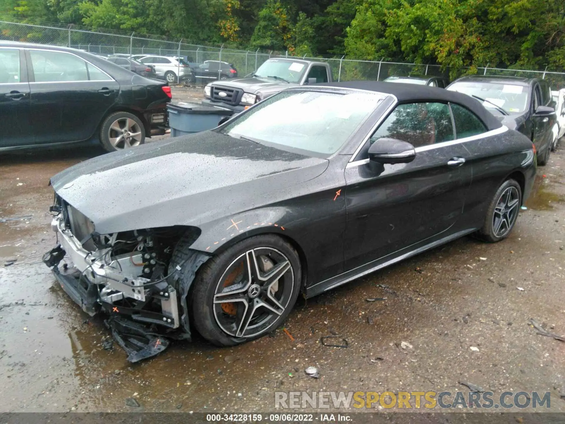 2 fotografías del automóvil dañado WDDWK8EB9LF936672 MERCEDES-BENZ C-CLASS 2020