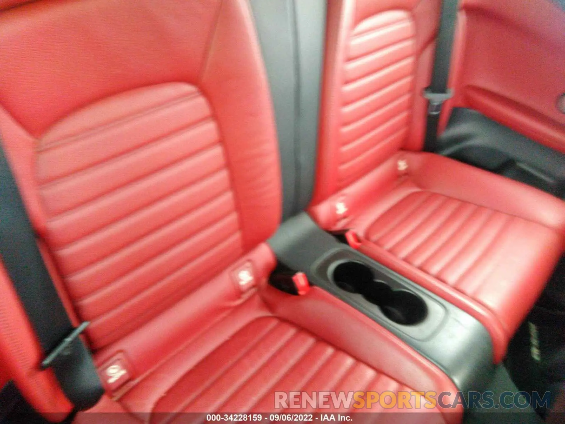 8 fotografías del automóvil dañado WDDWK8EB9LF936672 MERCEDES-BENZ C-CLASS 2020
