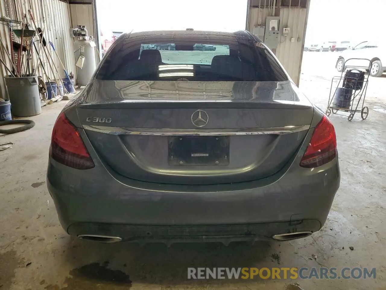 6 fotografías del automóvil dañado W1KWF8DB3MR638950 MERCEDES-BENZ C-CLASS 2021
