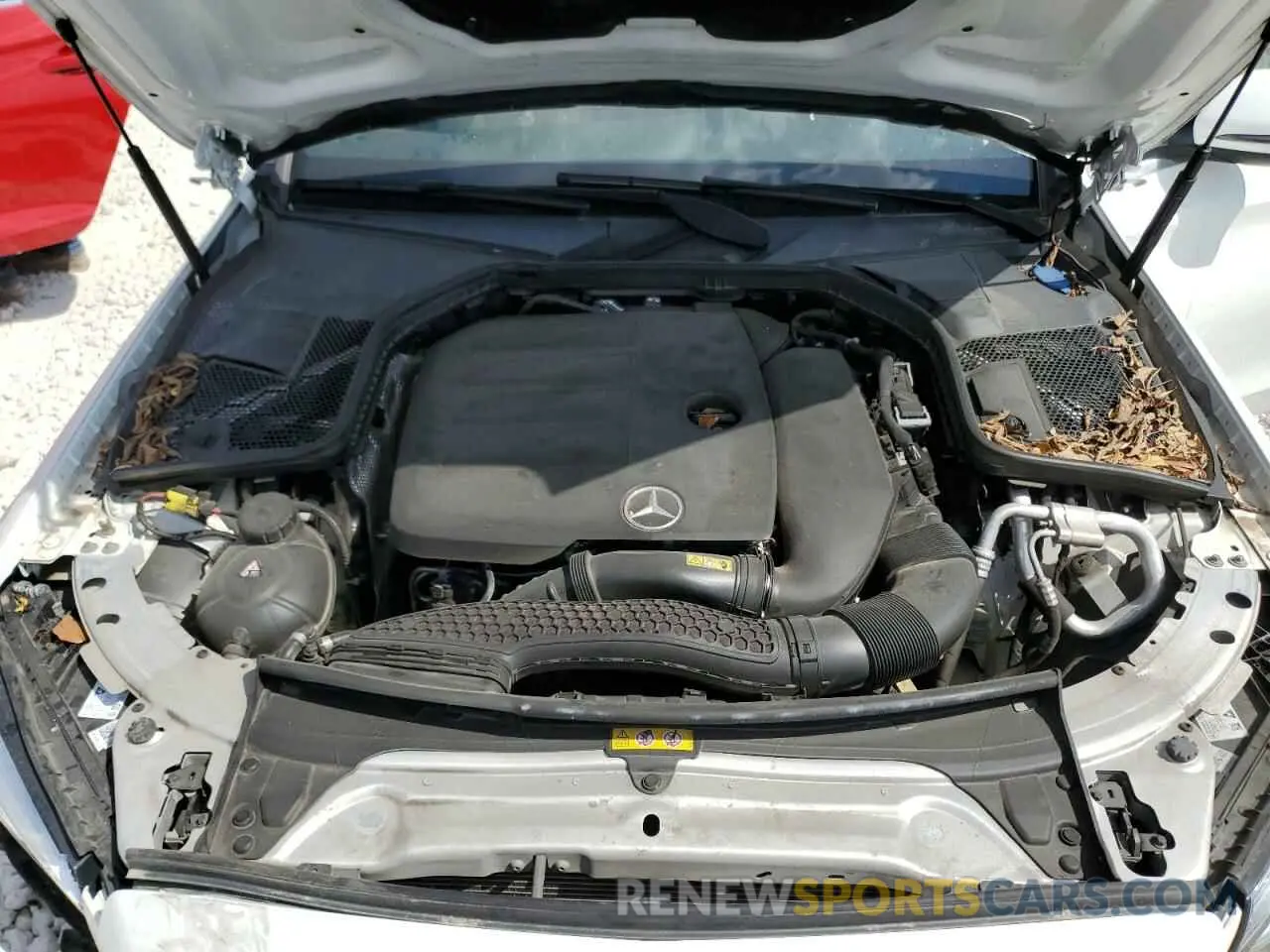 11 fotografías del automóvil dañado W1KWF8DB4MR617220 MERCEDES-BENZ C-CLASS 2021