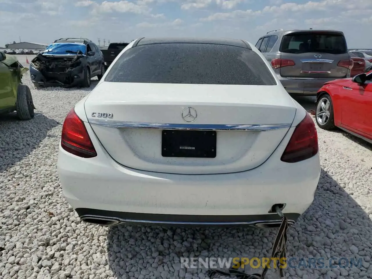 6 fotografías del automóvil dañado W1KWF8DB4MR617220 MERCEDES-BENZ C-CLASS 2021
