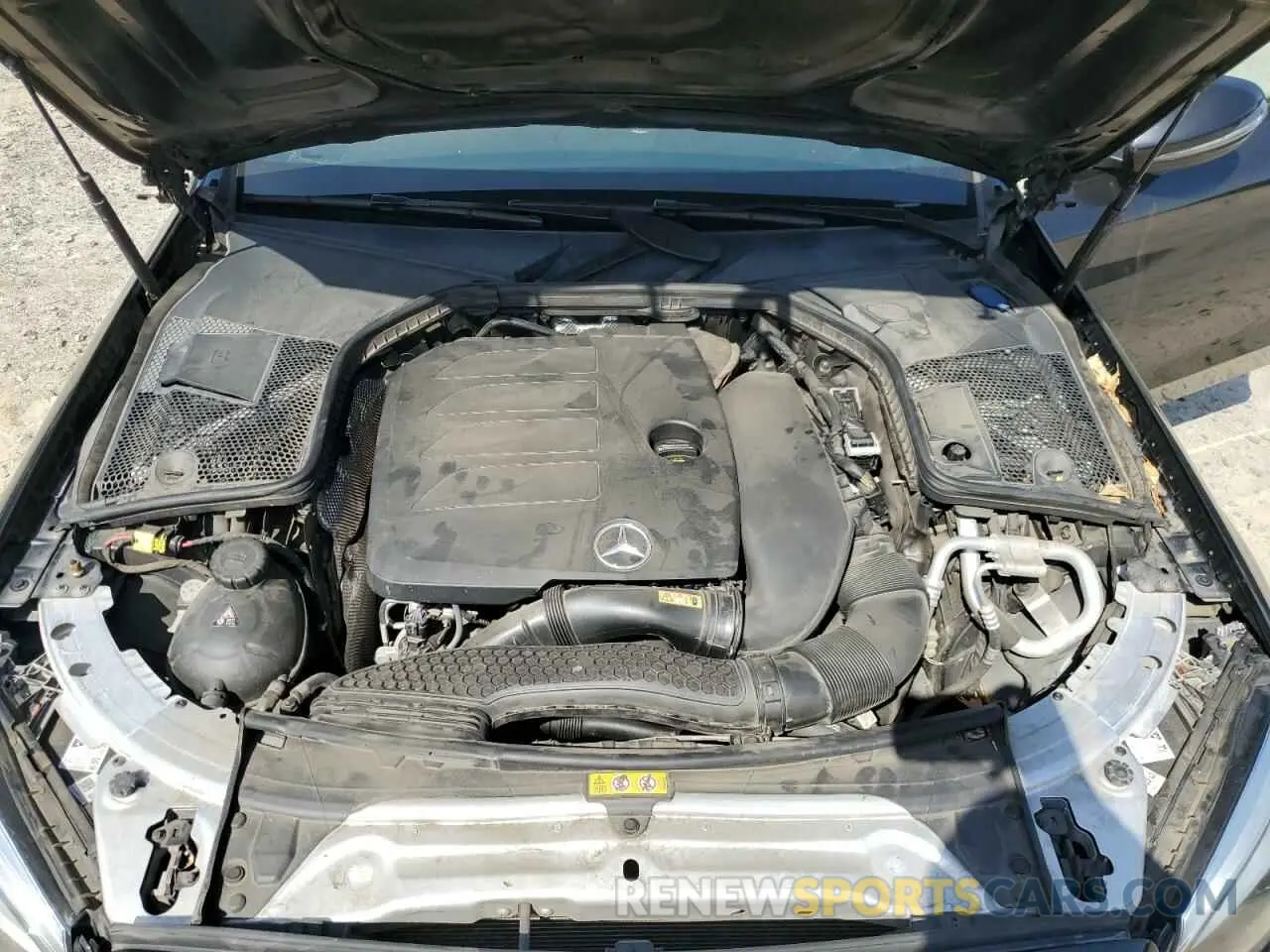 11 fotografías del automóvil dañado W1KWF8DB4MR630629 MERCEDES-BENZ C-CLASS 2021