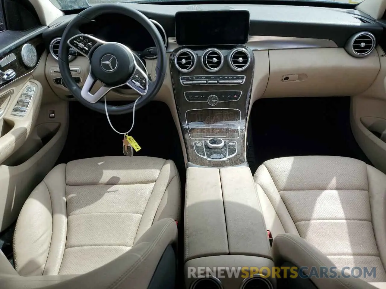8 fotografías del automóvil dañado W1KWF8DB5MR632714 MERCEDES-BENZ C-CLASS 2021