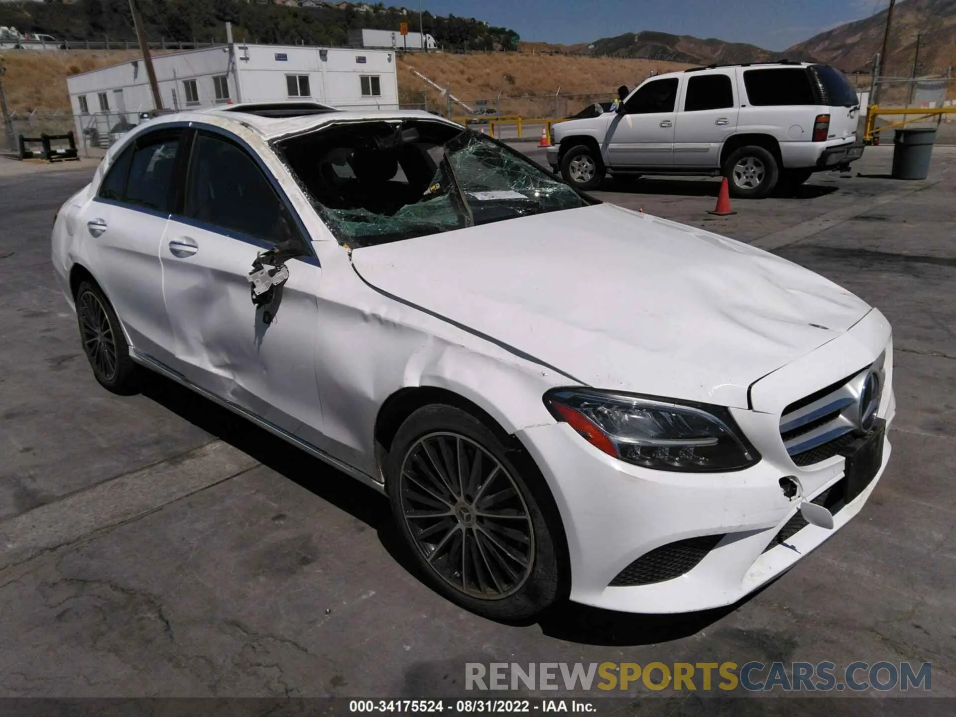 1 fotografías del automóvil dañado W1KWF8DB6MR645925 MERCEDES-BENZ C-CLASS 2021