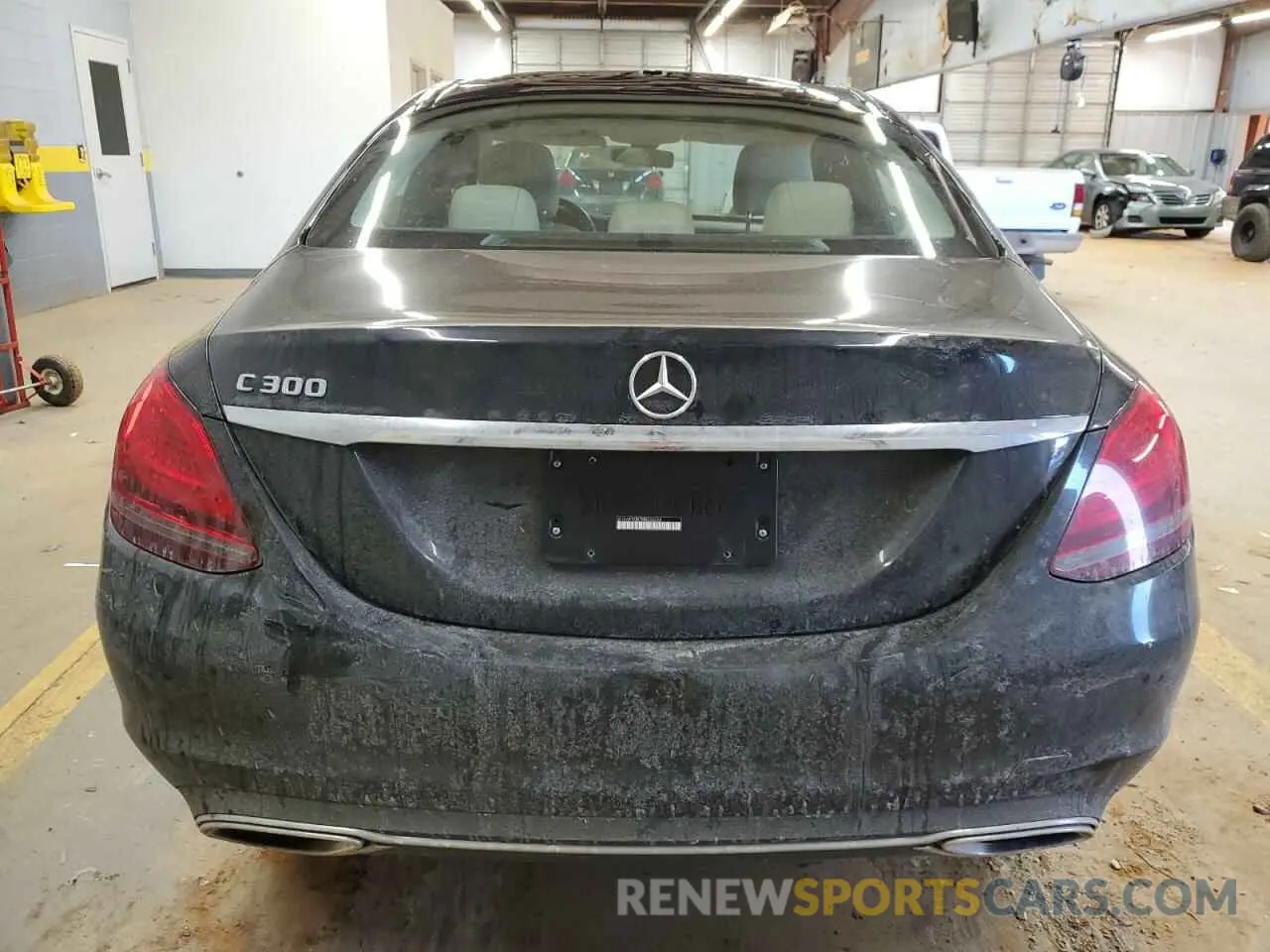 6 fotografías del automóvil dañado W1KWF8DB7MR626204 MERCEDES-BENZ C-CLASS 2021