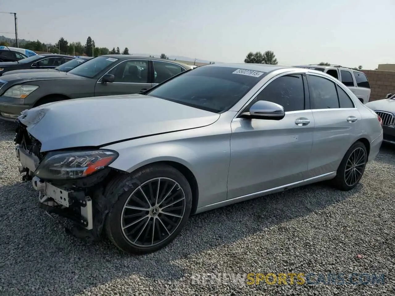 1 fotografías del automóvil dañado W1KWF8DB8MR638345 MERCEDES-BENZ C-CLASS 2021