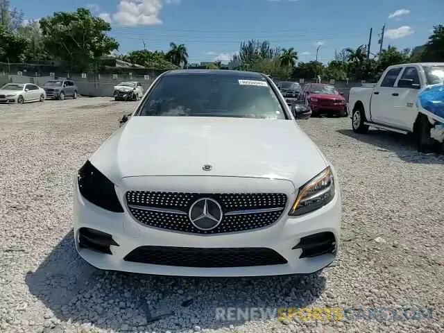 14 fotografías del automóvil dañado W1KWF8DBXMR610630 MERCEDES-BENZ C-CLASS 2021