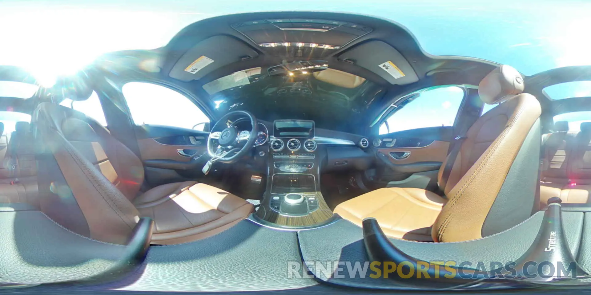 15 fotografías del automóvil dañado W1KWF8DBXMR610630 MERCEDES-BENZ C-CLASS 2021