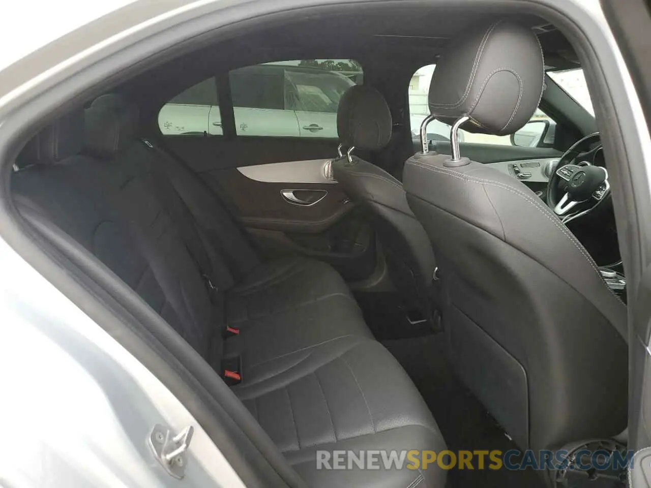10 fotografías del automóvil dañado W1KWF8DBXMR615391 MERCEDES-BENZ C-CLASS 2021