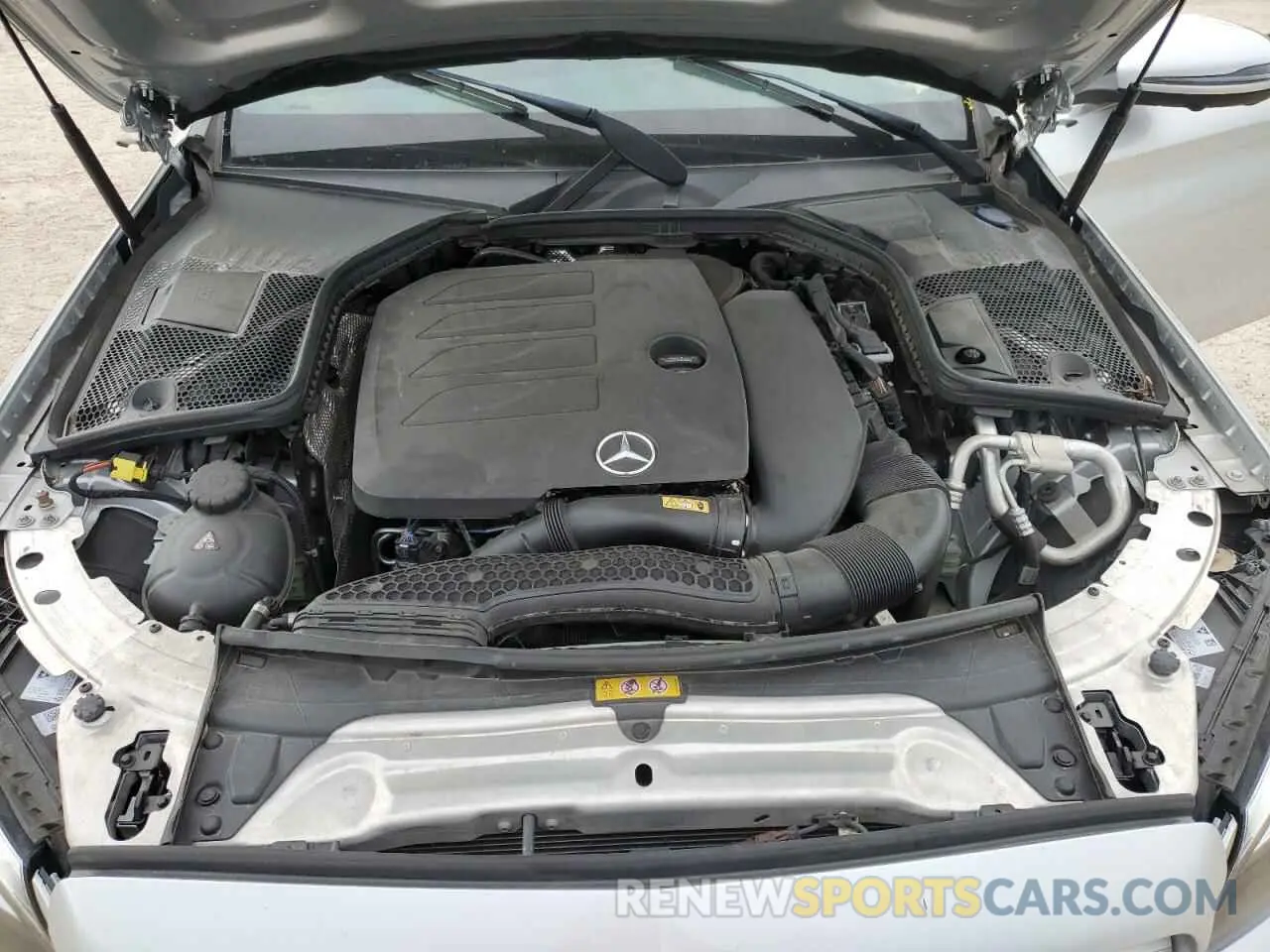 11 fotografías del automóvil dañado W1KWF8DBXMR615391 MERCEDES-BENZ C-CLASS 2021