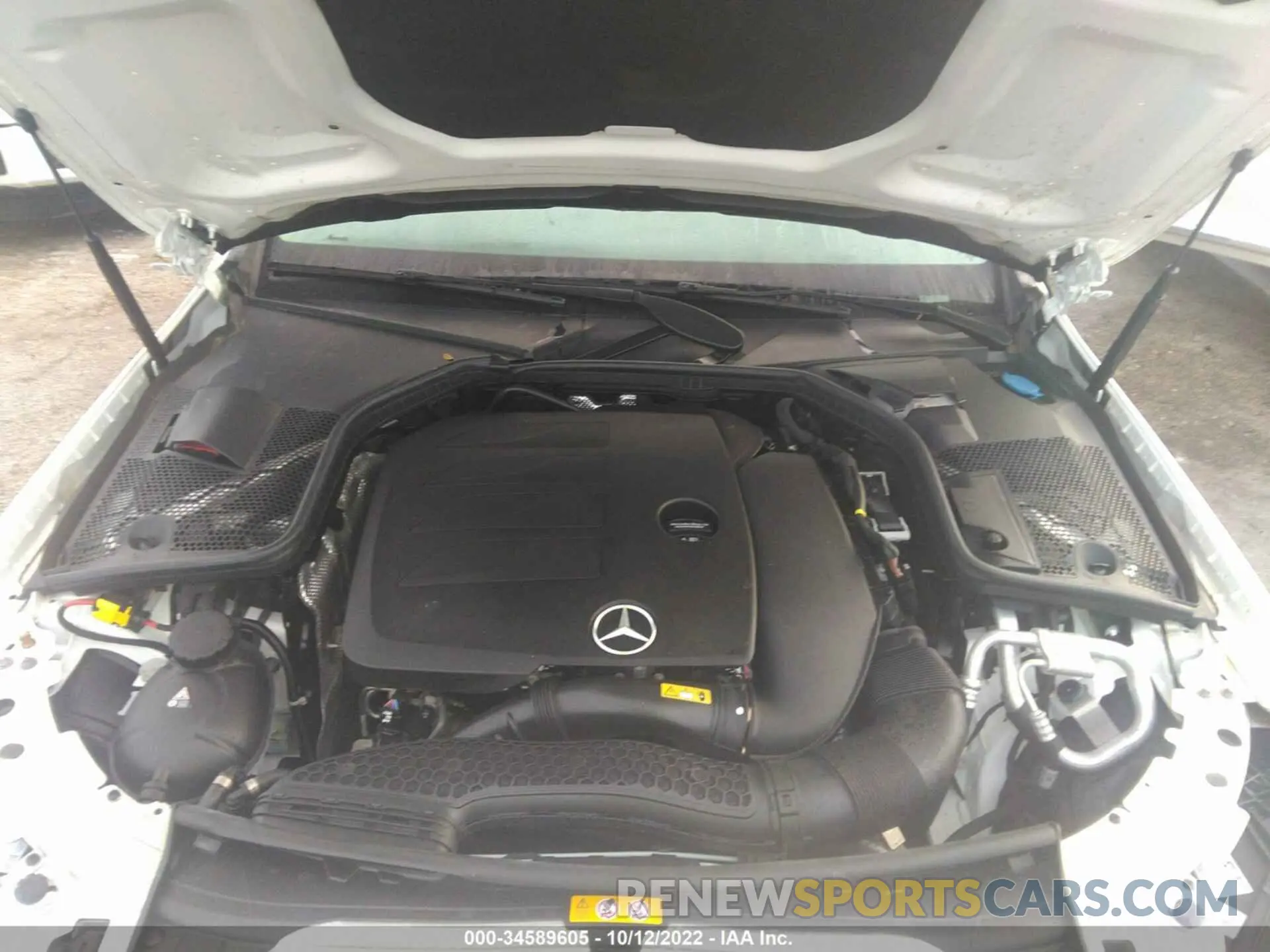 10 fotografías del automóvil dañado W1KWF8DBXMR622499 MERCEDES-BENZ C-CLASS 2021