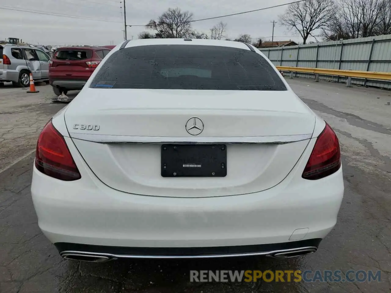 6 fotografías del automóvil dañado W1KWF8DBXMR647273 MERCEDES-BENZ C-CLASS 2021