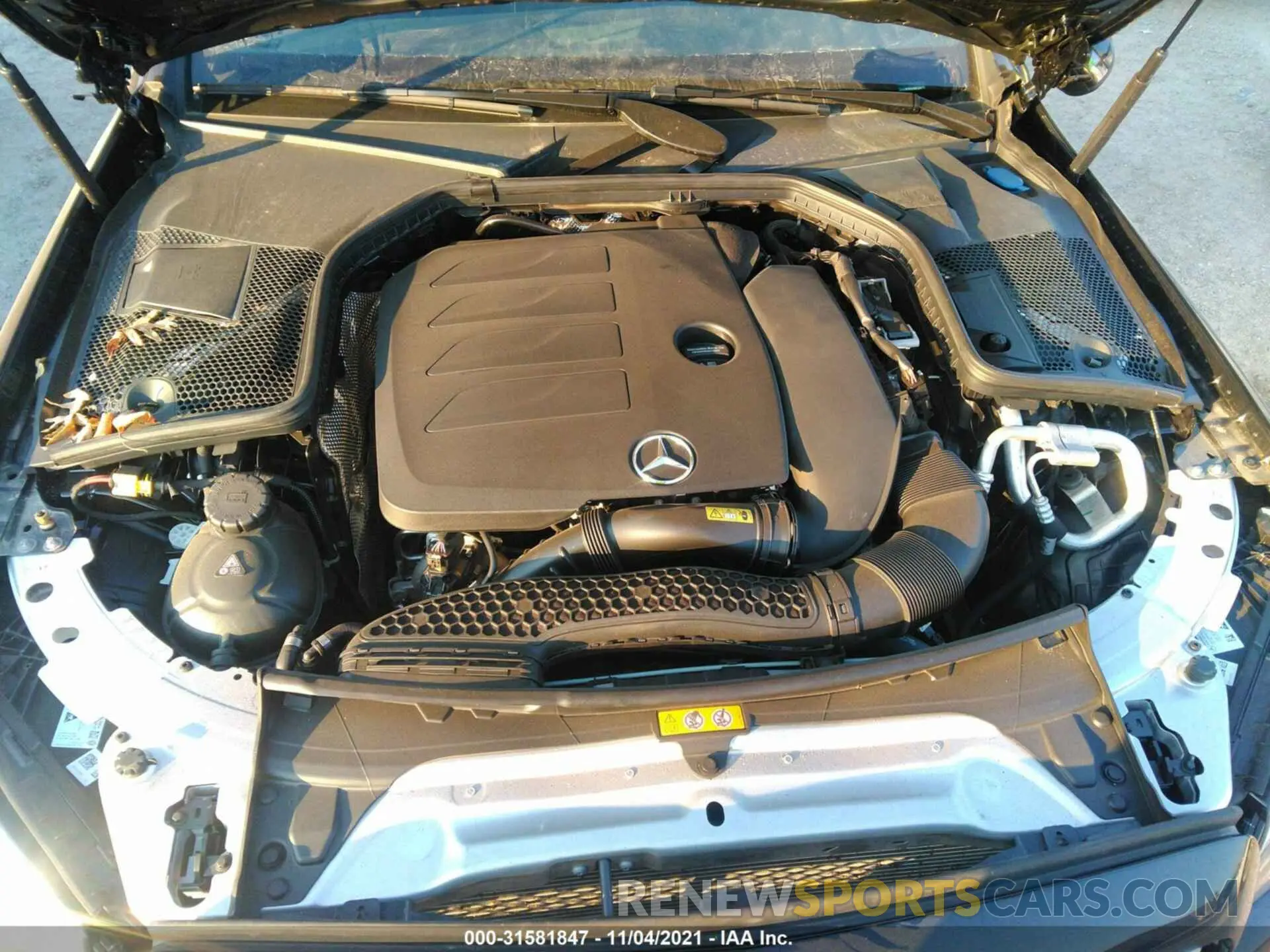 10 fotografías del automóvil dañado W1KWF8EB2MR626173 MERCEDES-BENZ C-CLASS 2021