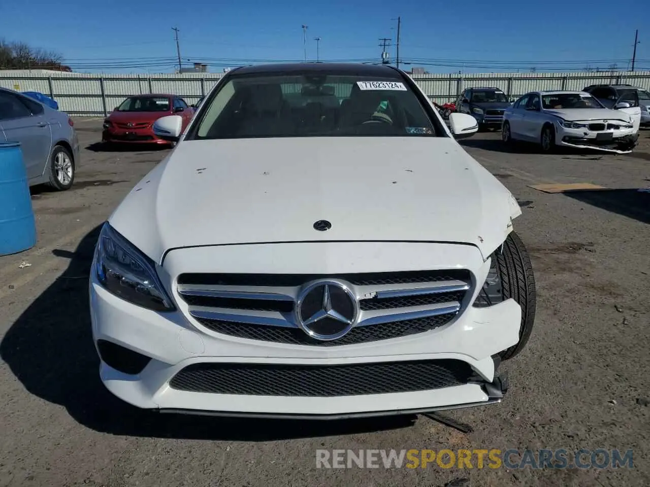 5 fotografías del automóvil dañado W1KWF8EB5MR626538 MERCEDES-BENZ C-CLASS 2021