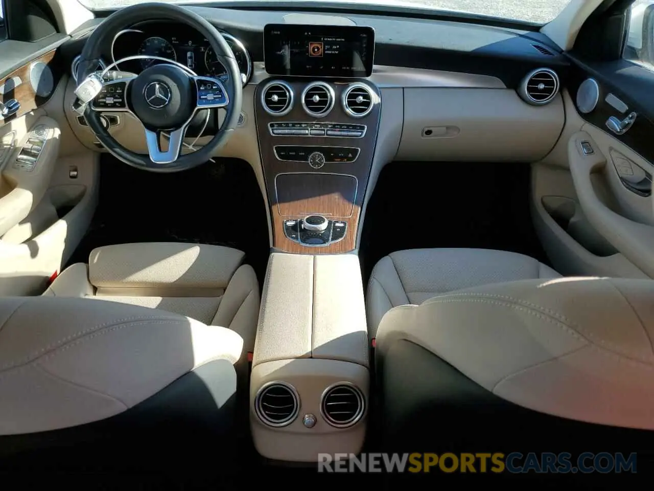 8 fotografías del automóvil dañado W1KWF8EB5MR630170 MERCEDES-BENZ C-CLASS 2021