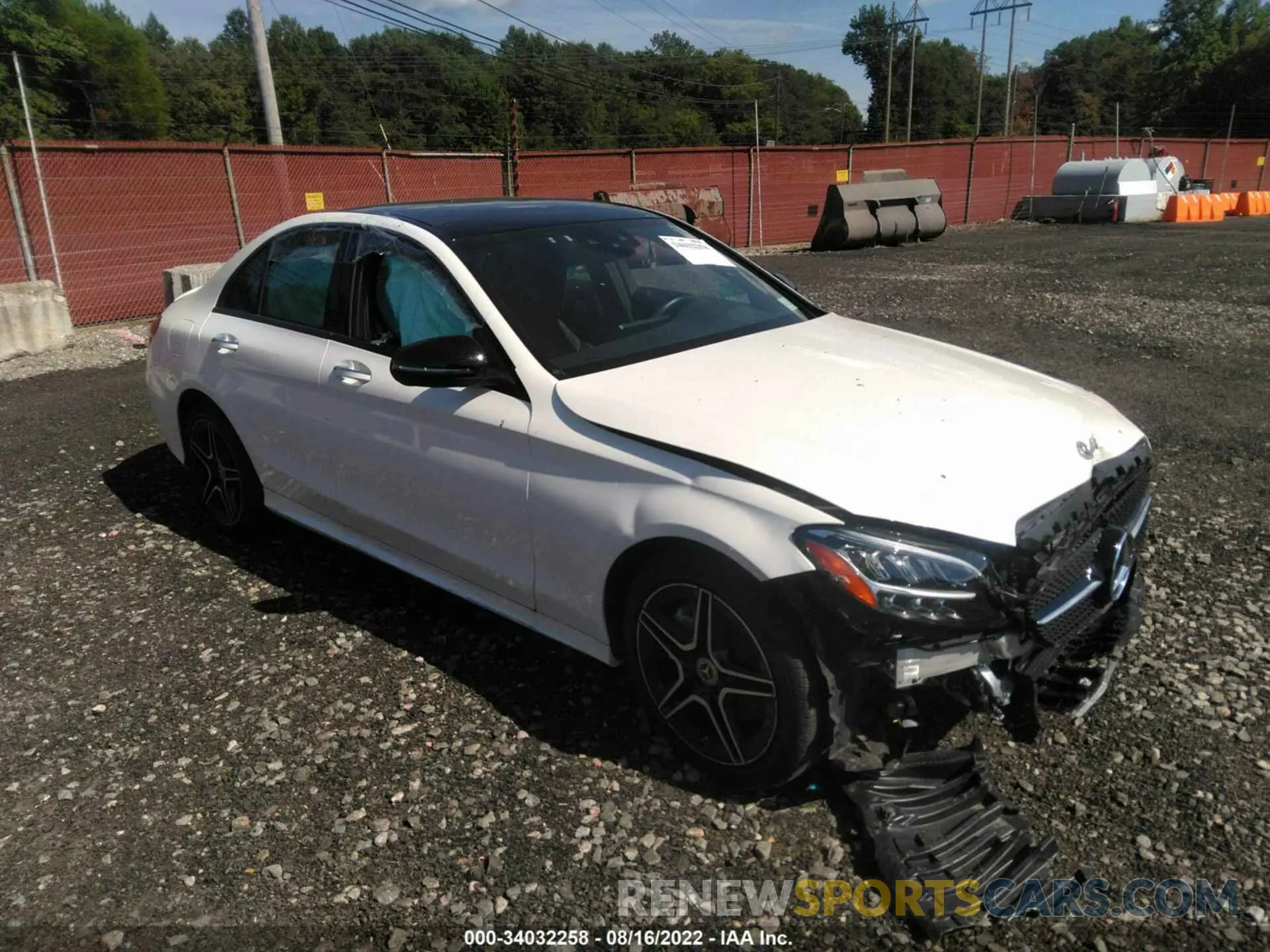 1 fotografías del automóvil dañado W1KWF8EB7MR623060 MERCEDES-BENZ C-CLASS 2021