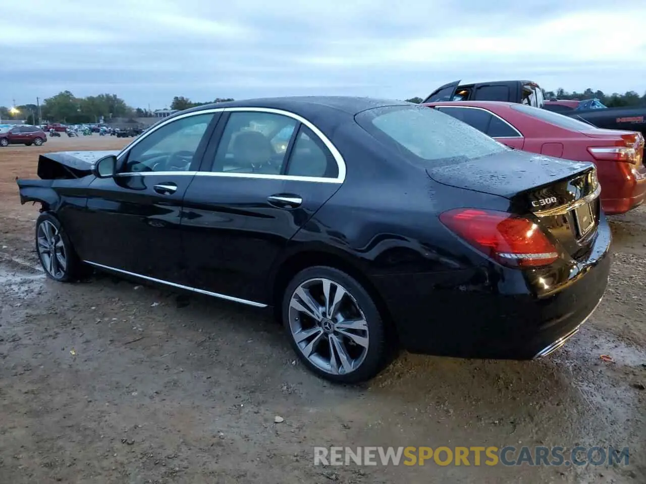 2 fotografías del automóvil dañado W1KWF8EB7MR642434 MERCEDES-BENZ C-CLASS 2021