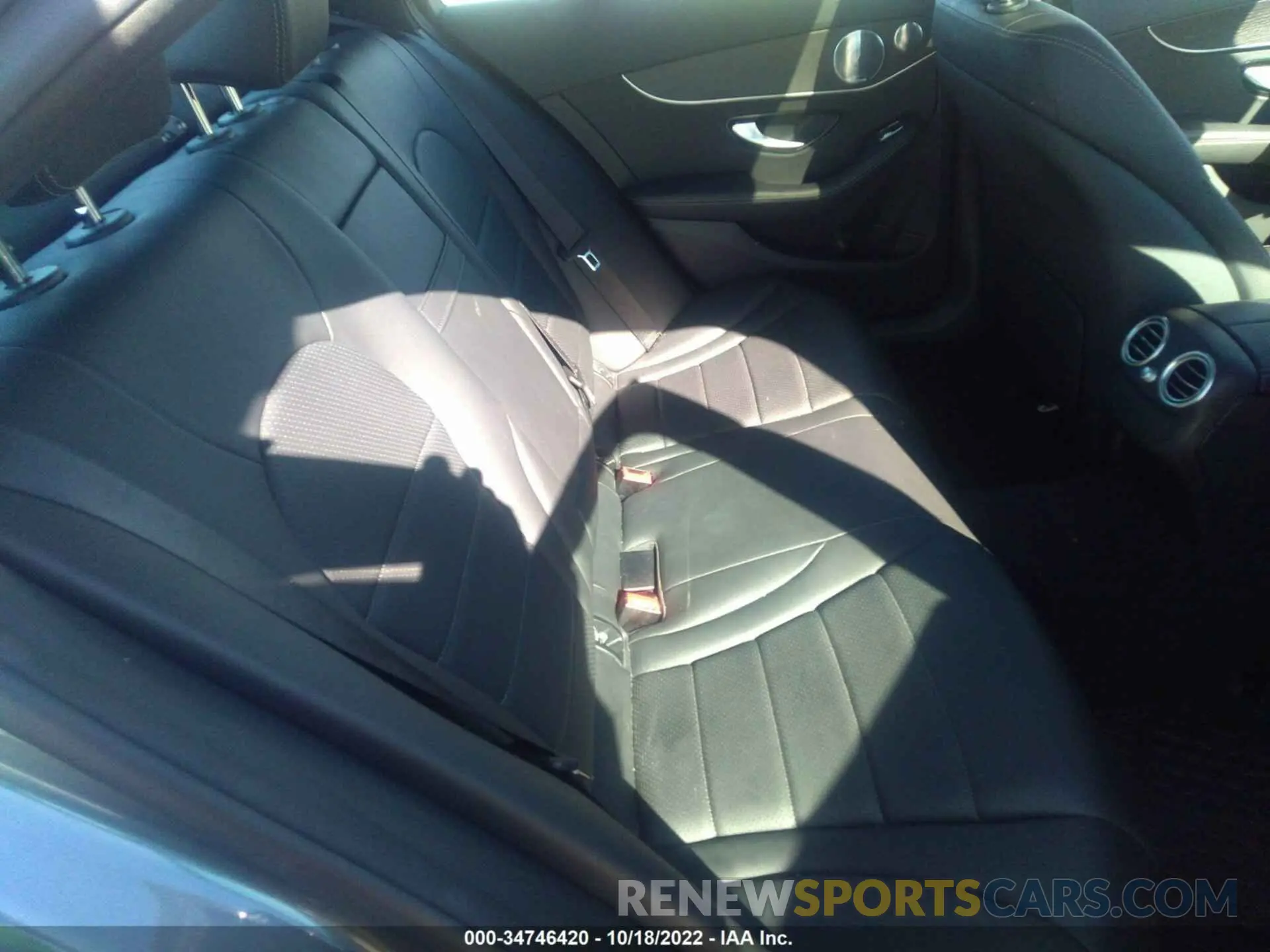 8 fotografías del automóvil dañado W1KWF8EB7MR644524 MERCEDES-BENZ C-CLASS 2021