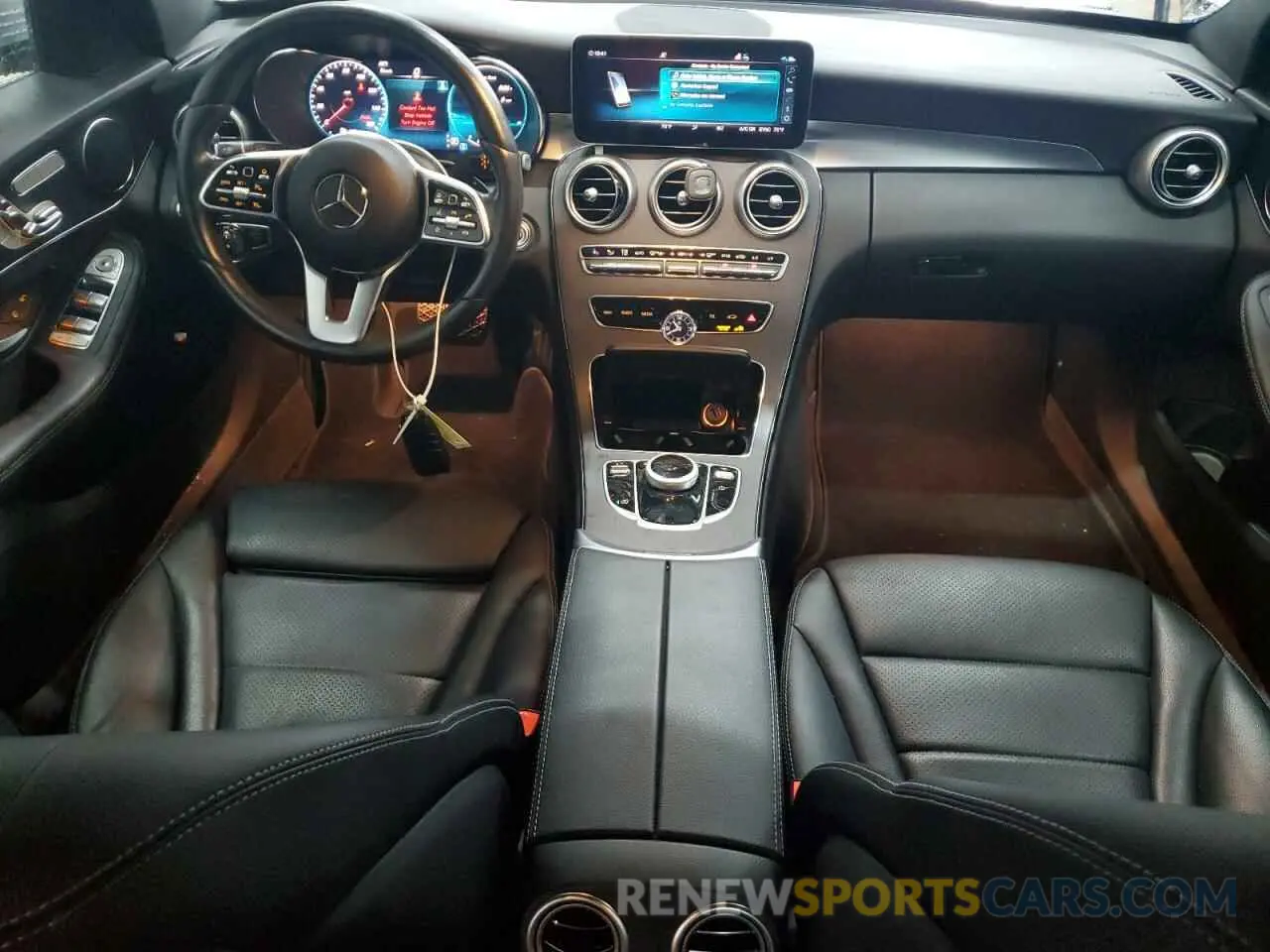 8 fotografías del automóvil dañado W1KWF8EBXMR636515 MERCEDES-BENZ C-CLASS 2021