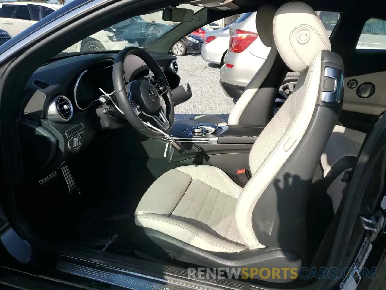 7 fotografías del automóvil dañado W1KWJ8DB3MG073786 MERCEDES-BENZ C-CLASS 2021