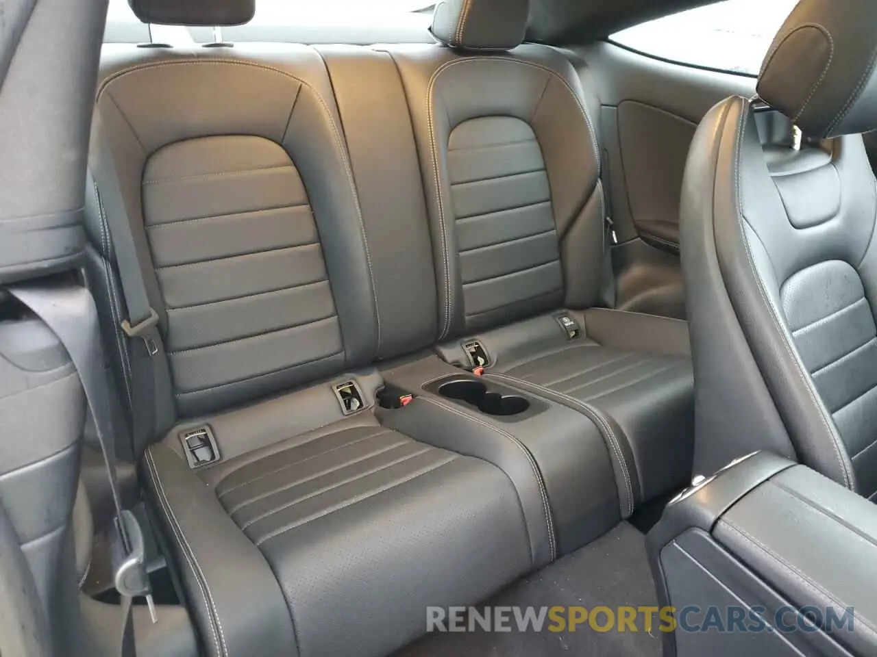 10 fotografías del automóvil dañado W1KWJ8DB8MG102764 MERCEDES-BENZ C-CLASS 2021