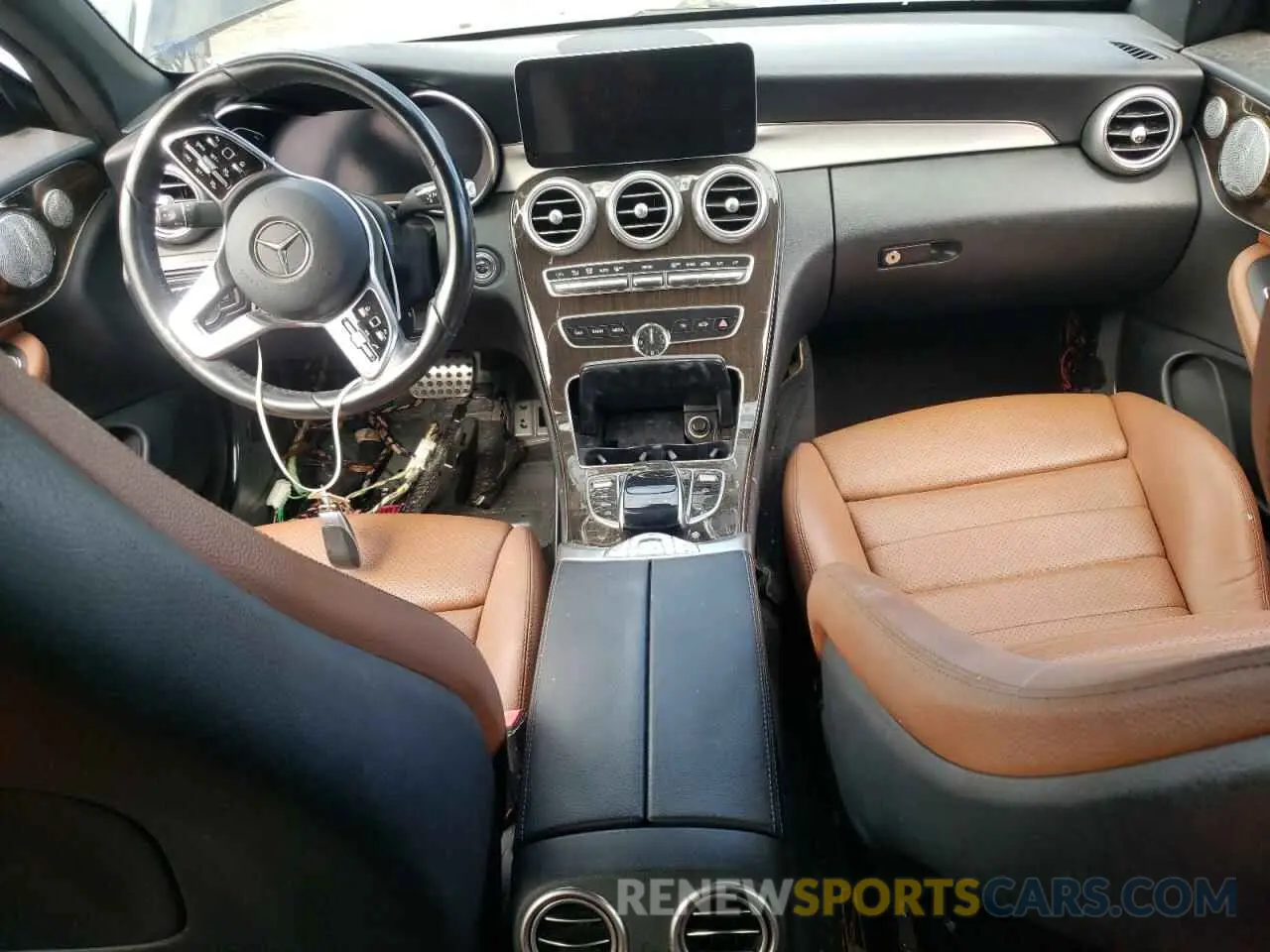 8 fotografías del automóvil dañado W1KWK8DB4MG054872 MERCEDES-BENZ C-CLASS 2021