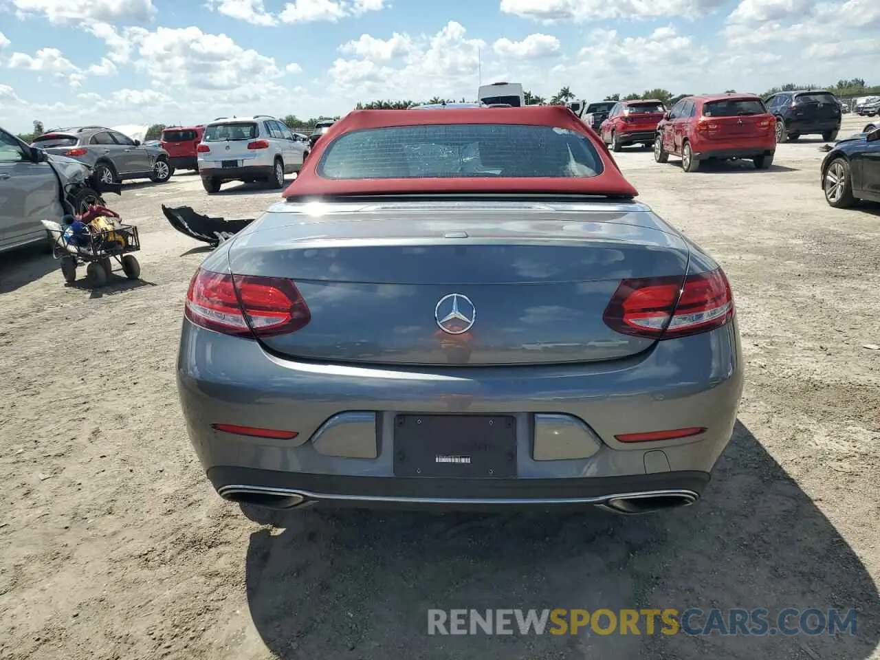 6 fotografías del automóvil dañado W1KWK8DB7MG049195 MERCEDES-BENZ C-CLASS 2021