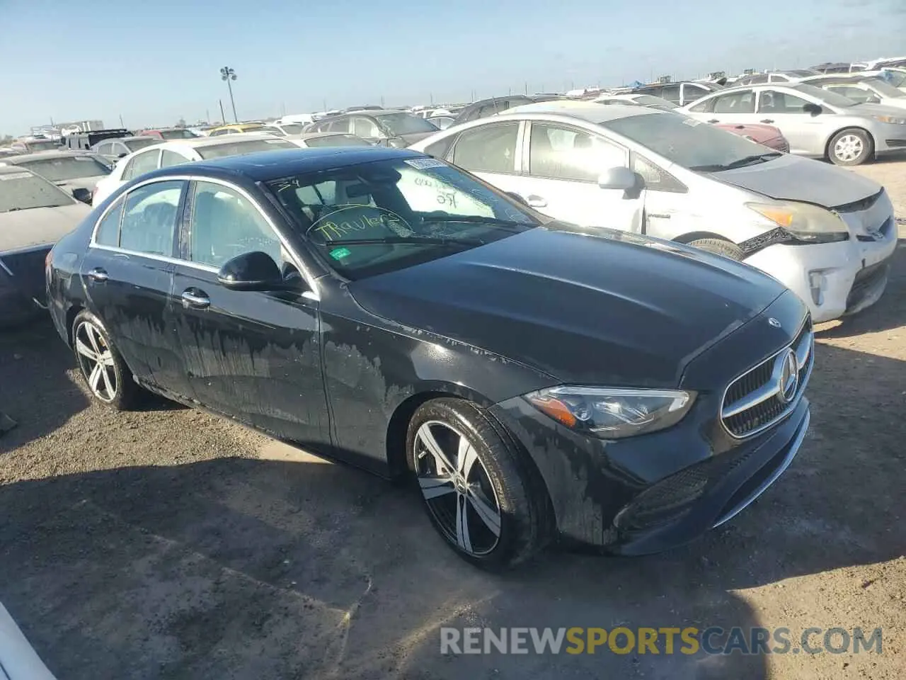 4 fotografías del automóvil dañado W1KAF4GB4NR053472 MERCEDES-BENZ C-CLASS 2022