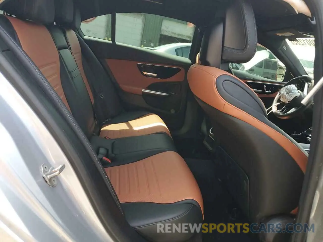 10 fotografías del automóvil dañado W1KAF4HB3NR047063 MERCEDES-BENZ C-CLASS 2022