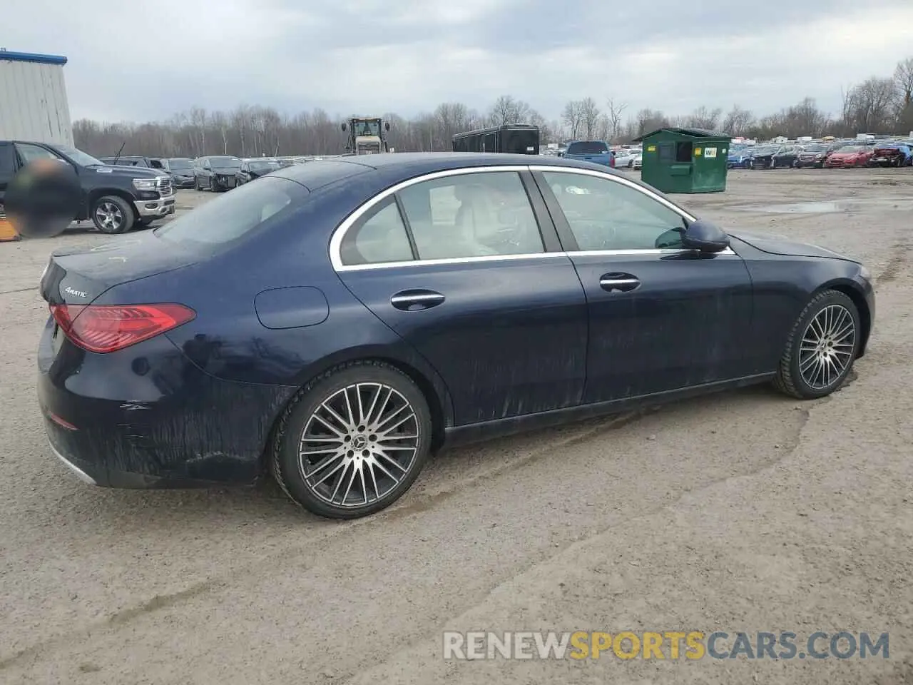 3 fotografías del automóvil dañado W1KAF4HB7NR061578 MERCEDES-BENZ C-CLASS 2022