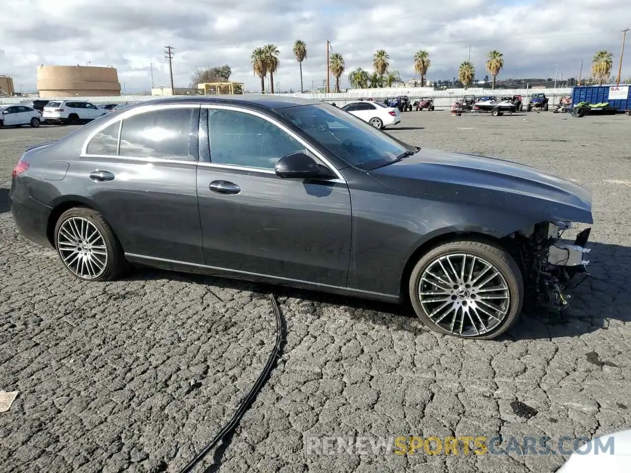 4 fotografías del automóvil dañado W1KAF4GB0PR140272 MERCEDES-BENZ C-CLASS 2023