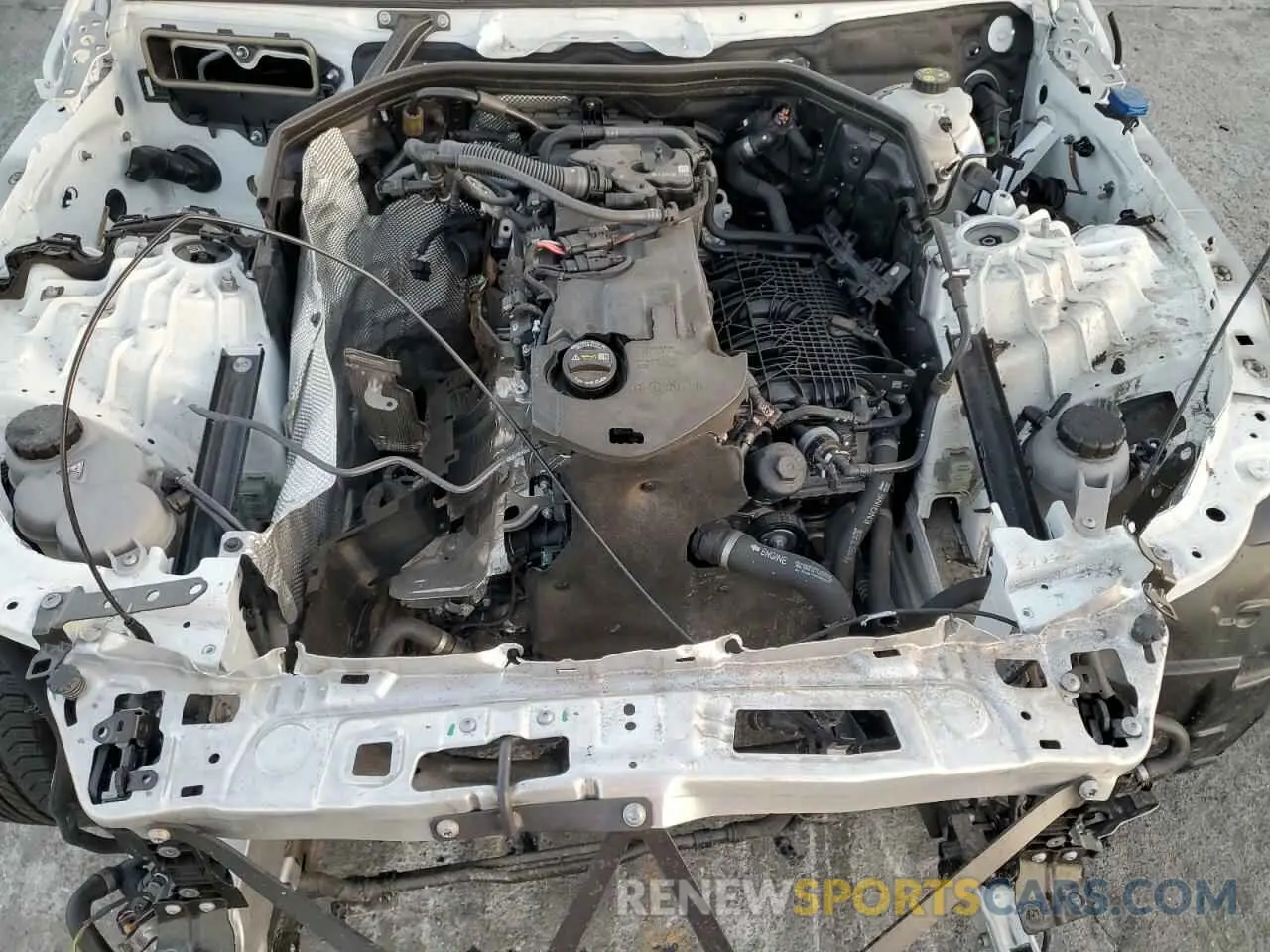 11 fotografías del automóvil dañado W1KAF4GB3PR087261 MERCEDES-BENZ C-CLASS 2023