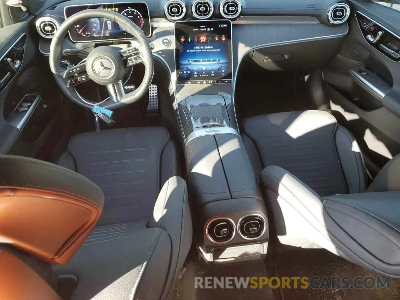 8 fotografías del automóvil dañado W1KAF4GB3PR126432 MERCEDES-BENZ C-CLASS 2023