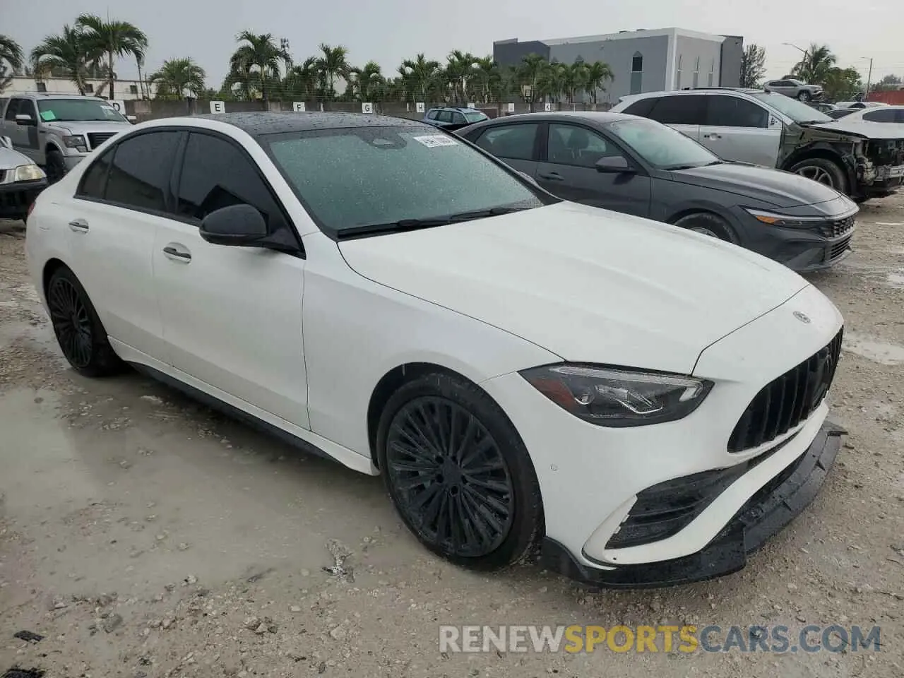 4 fotografías del automóvil dañado W1KAF4GB8PR072657 MERCEDES-BENZ C-CLASS 2023