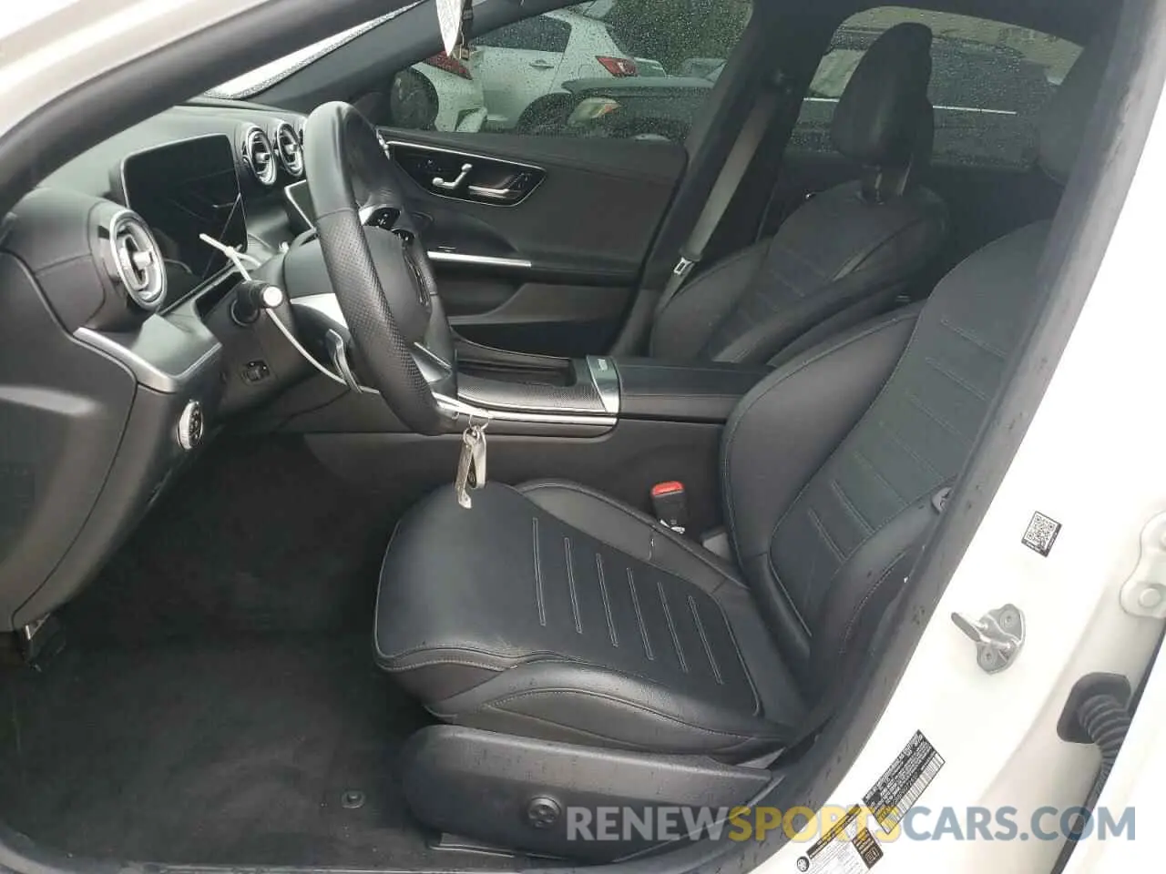 7 fotografías del automóvil dañado W1KAF4GB8PR072657 MERCEDES-BENZ C-CLASS 2023