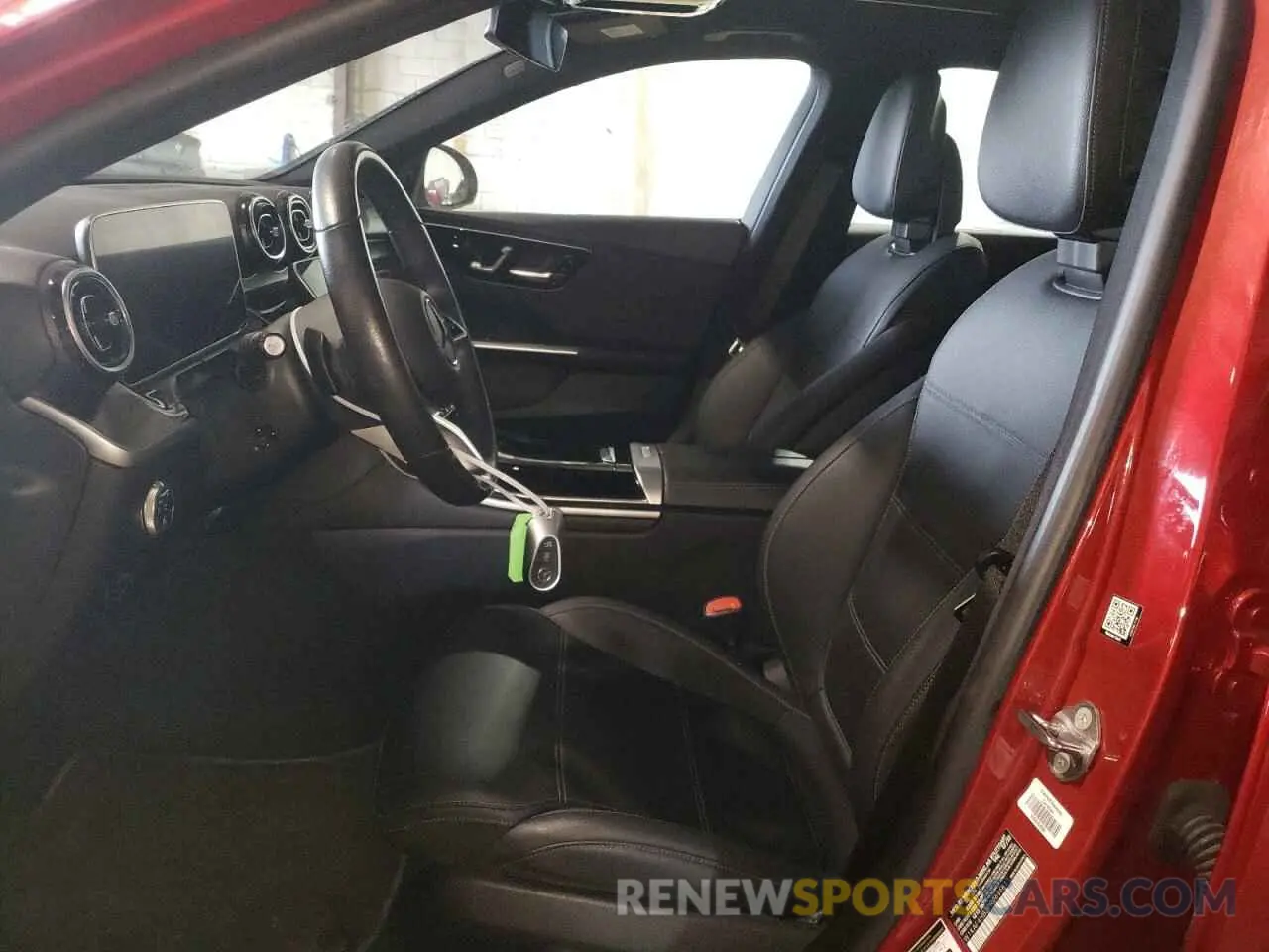 7 fotografías del automóvil dañado W1KAF4HB3PR069681 MERCEDES-BENZ C-CLASS 2023