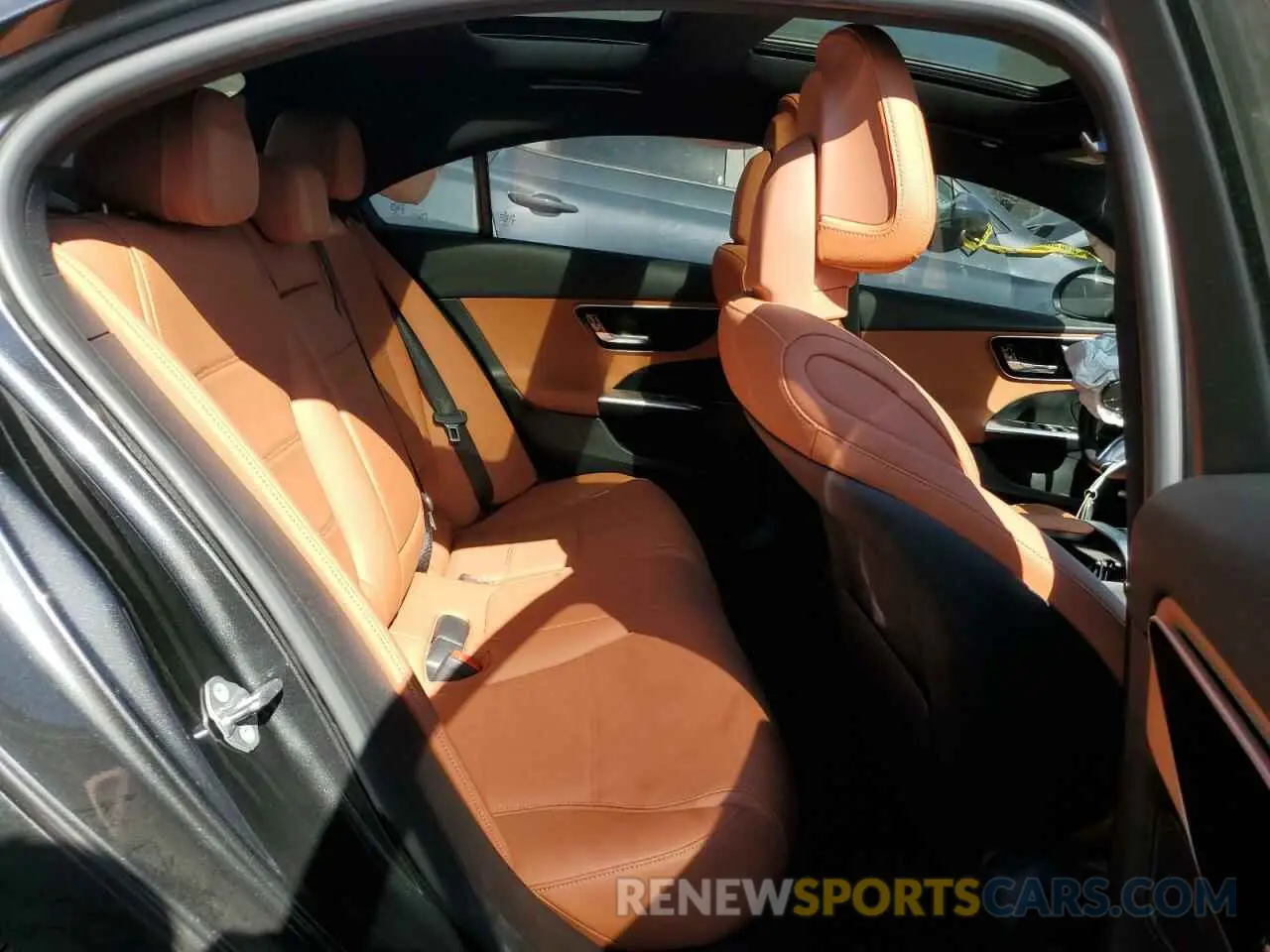 10 fotografías del automóvil dañado W1KAF4HB3PR090630 MERCEDES-BENZ C-CLASS 2023