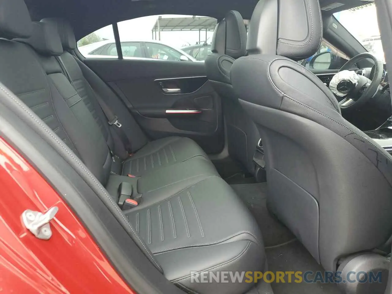10 fotografías del automóvil dañado W1KAF4HB5PR080665 MERCEDES-BENZ C-CLASS 2023