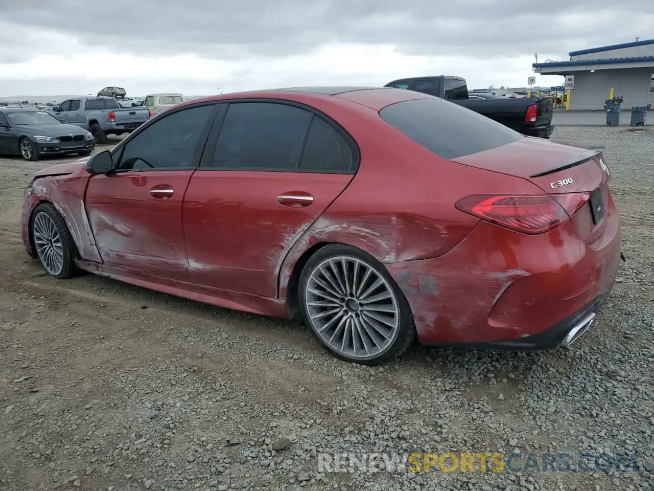2 fotografías del automóvil dañado W1KAF4HB5PR080665 MERCEDES-BENZ C-CLASS 2023