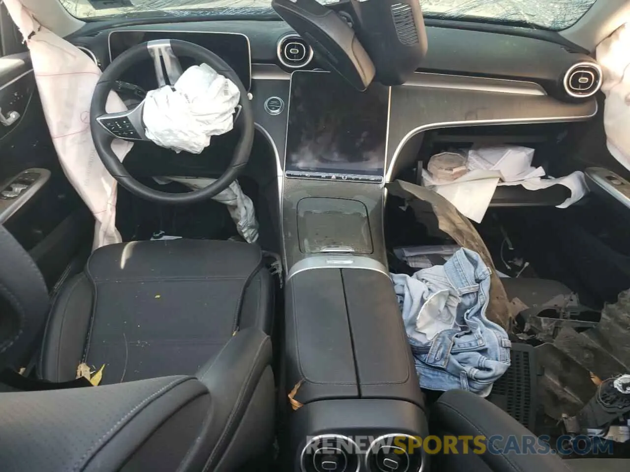 8 fotografías del automóvil dañado W1KAF4HB8PR125842 MERCEDES-BENZ C-CLASS 2023
