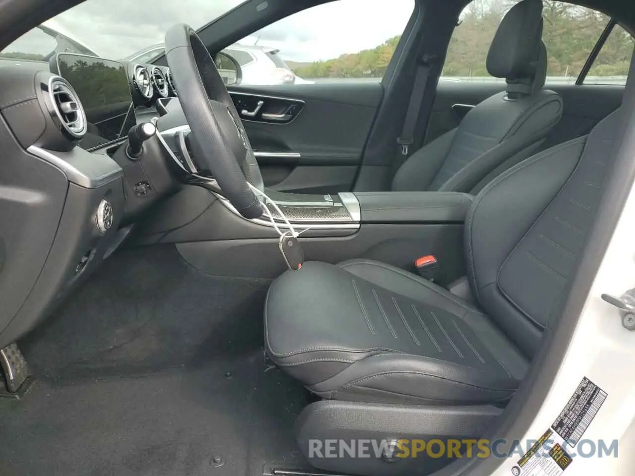 7 fotografías del automóvil dañado W1KAF4HB9PR125655 MERCEDES-BENZ C-CLASS 2023