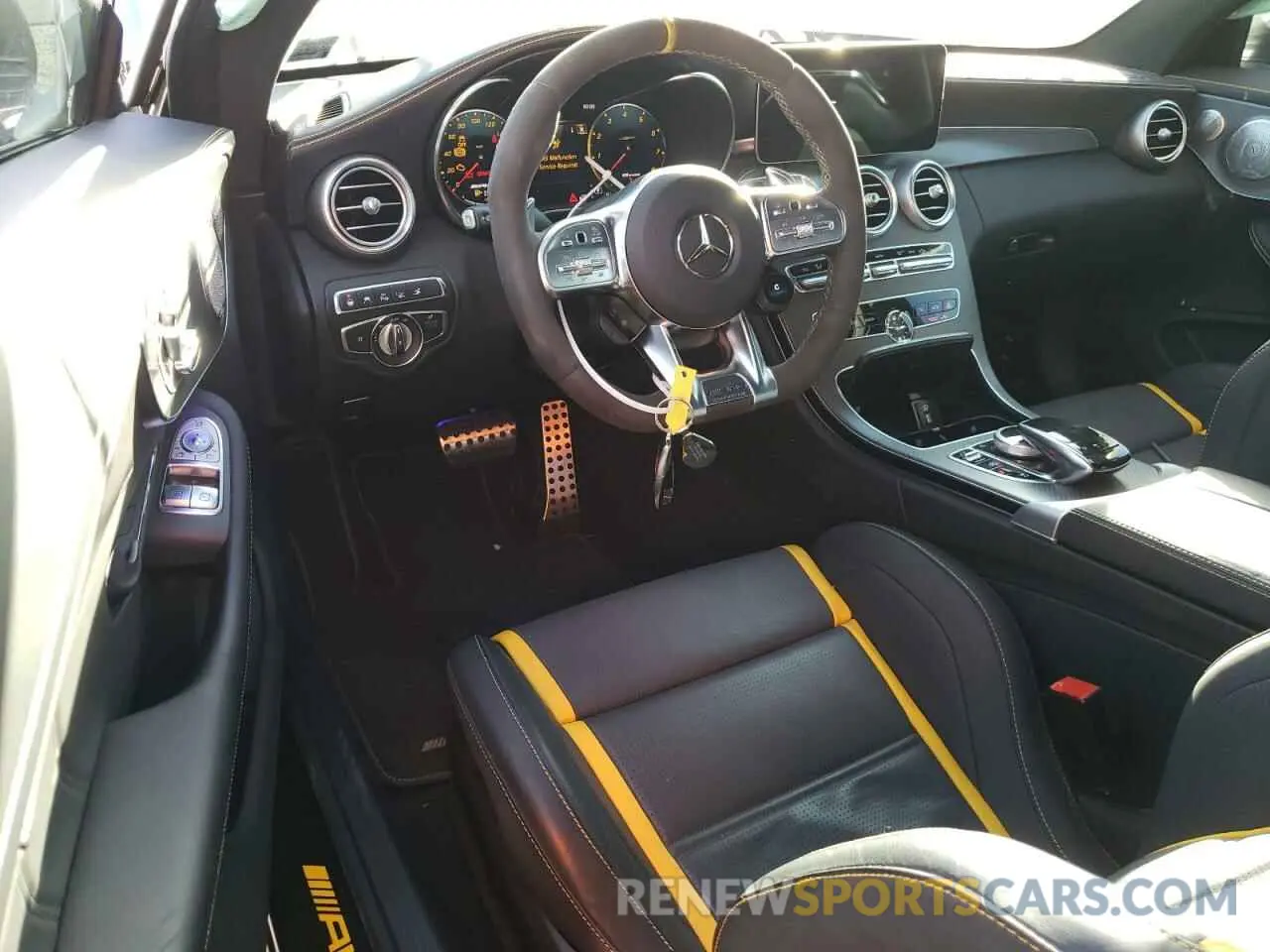 8 fotografías del automóvil dañado W1KWJ8HB5PG122761 MERCEDES-BENZ C-CLASS 2023