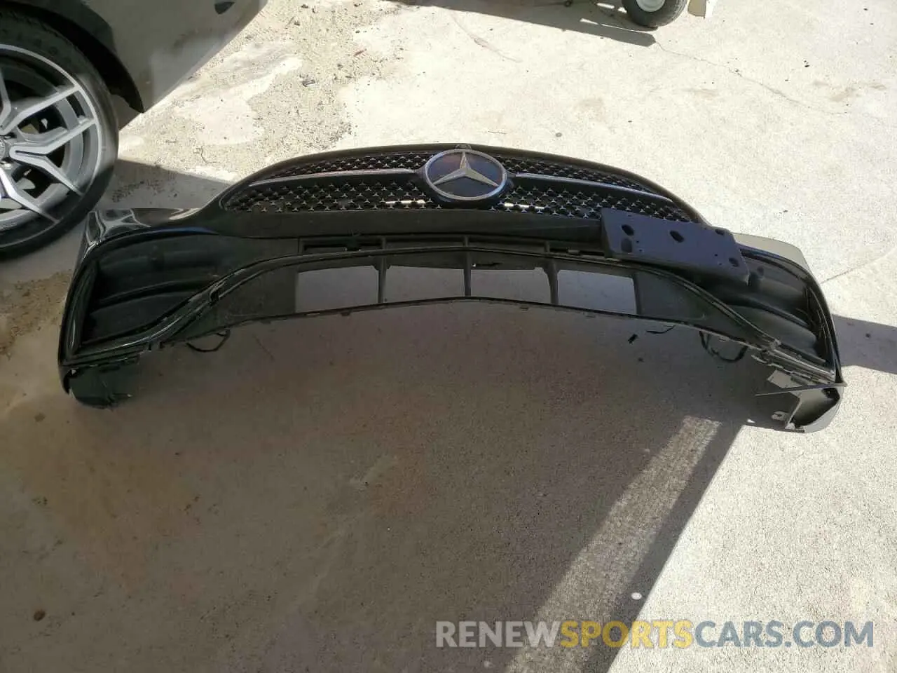 14 fotografías del automóvil dañado W1KAF4GB0RR181312 MERCEDES-BENZ C-CLASS 2024