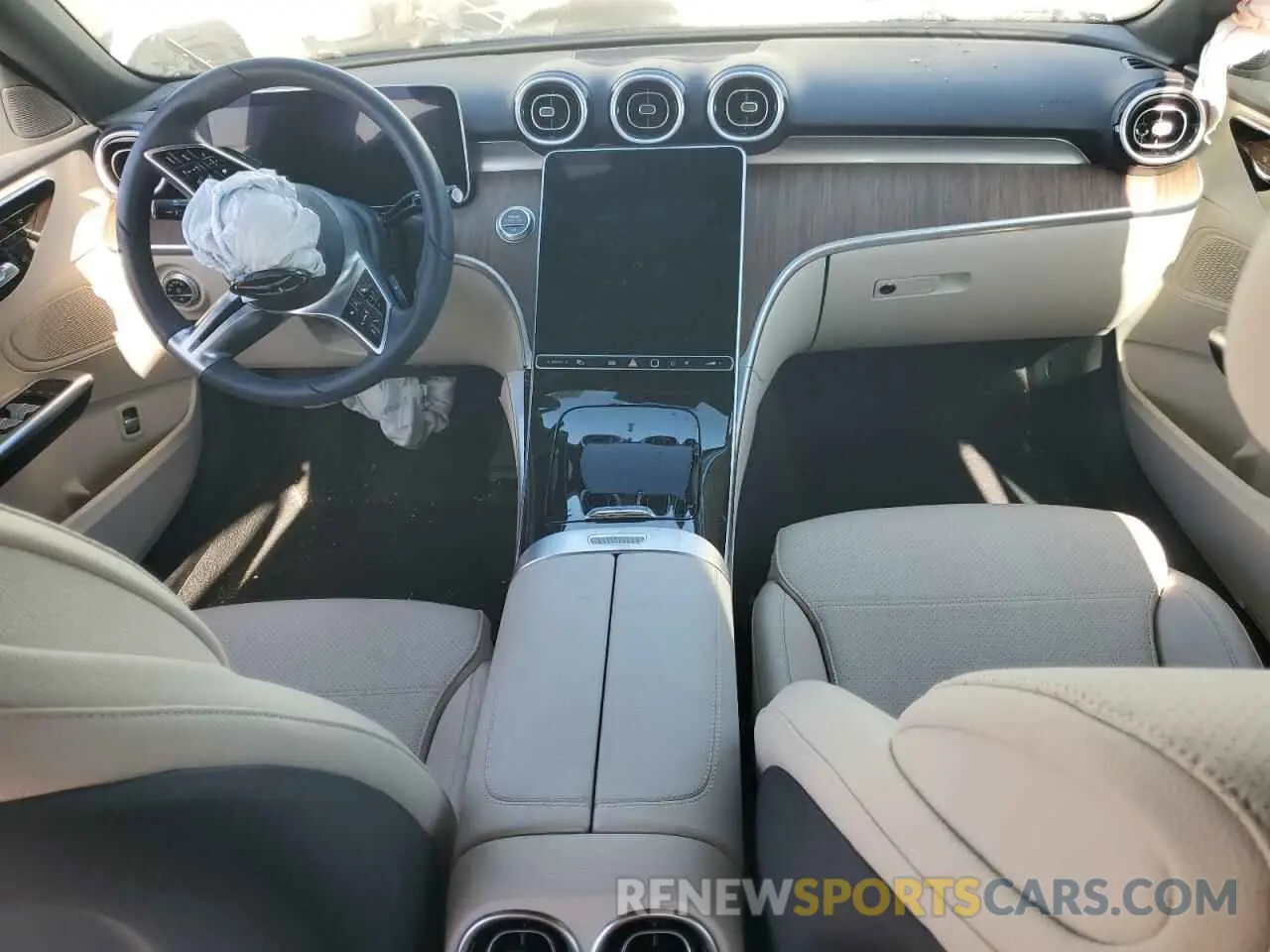 8 fotografías del automóvil dañado W1KAF4GB0RR199776 MERCEDES-BENZ C-CLASS 2024