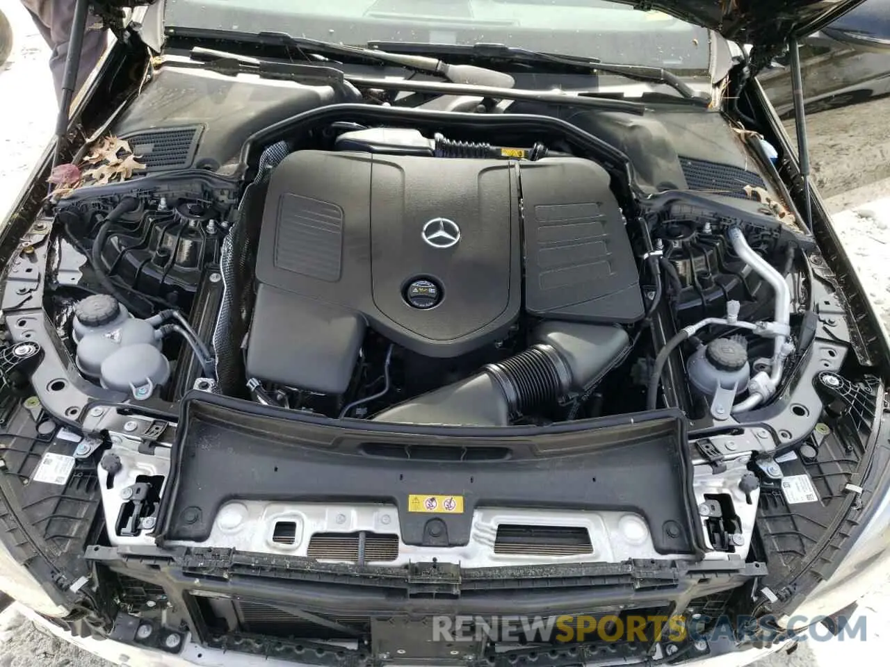 11 fotografías del automóvil dañado W1KAF4GB0RR210744 MERCEDES-BENZ C-CLASS 2024